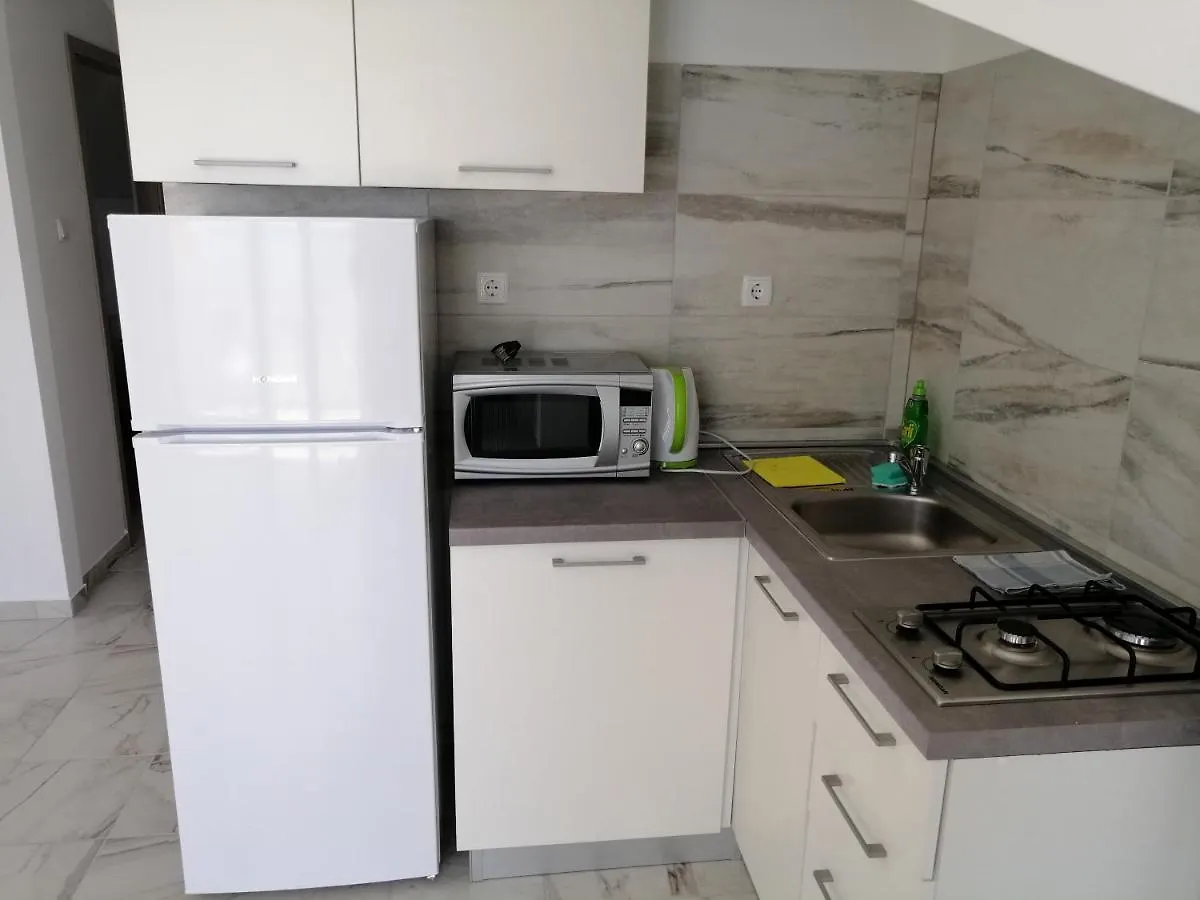 Apartmani Irena Veprinac 0*,